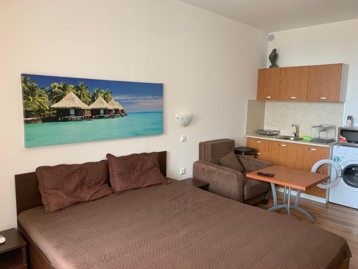 Marina Bay Apart Saint Vlas Sveti Vlas Exterior photo