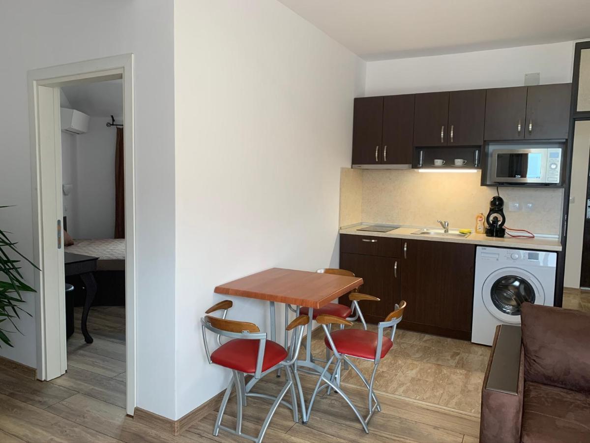 Marina Bay Apart Saint Vlas Sveti Vlas Exterior photo